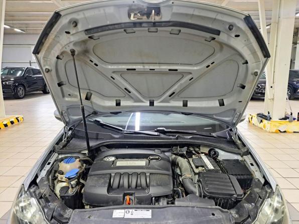 Volkswagen Golf VI с пробегом 2012 года, цена 739 000 рублей, 202627 км, хэтчбек, Автокод Объявления