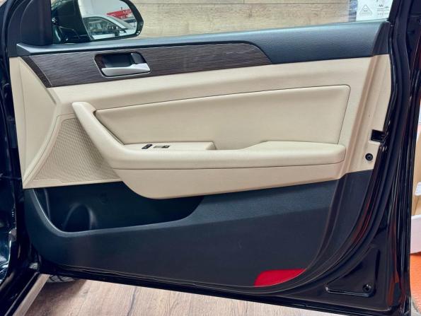 Hyundai Sonata VII (LF) Рестайлинг с пробегом 2018 года, цена 1 720 000 рублей, 99500 км, седан, Автокод Объявления