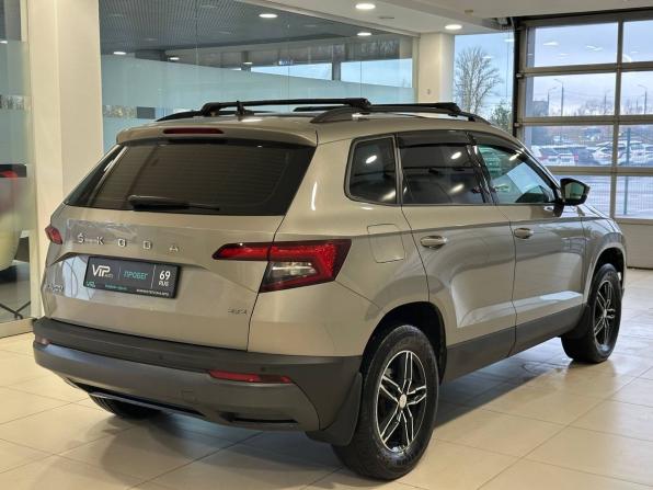 Skoda Karoq I с пробегом 2021 года, цена 2 277 000 рублей, 106543 км, внедорожник, Автокод Объявления