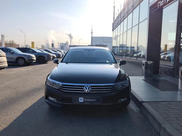 Volkswagen Passat B8 с пробегом 2018 года, цена 1 649 000 рублей, 157181 км, седан, Автокод Объявления