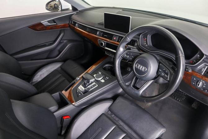Audi A4 V (B9) с пробегом 2017 года, цена 2 049 000 рублей, 73500 км, универсал, Автокод Объявления