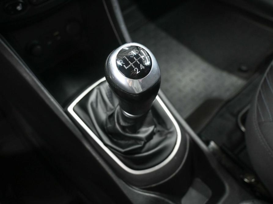 Hyundai Solaris I Рестайлинг Ростов-на-Дону  - изображение 17