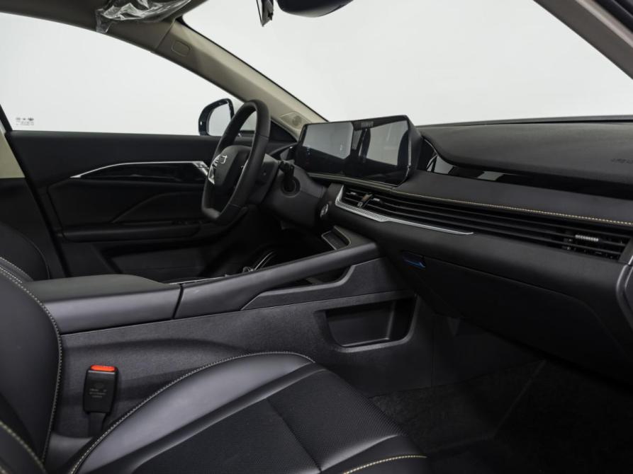FAW Bestune B70 I Рестайлинг Москва  - изображение 15