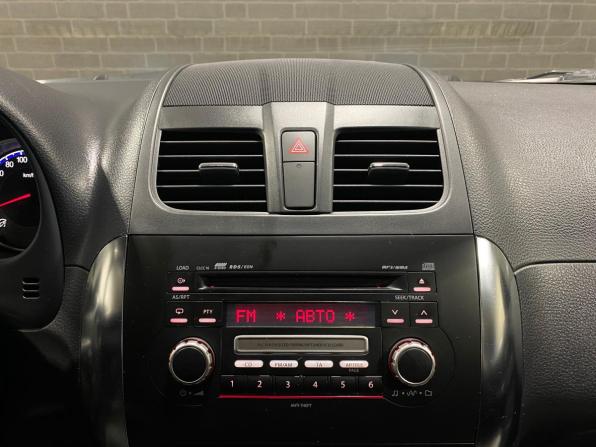 Suzuki SX4 I (Classic) Рестайлинг с пробегом 2010 года, цена 990 000 рублей, 145845 км, хэтчбек, Автокод Объявления