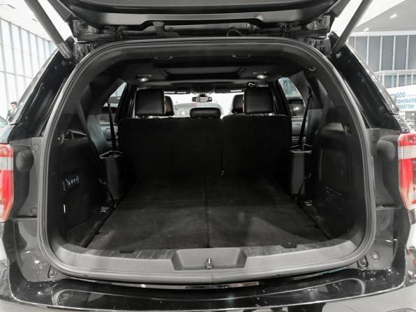 Ford Explorer V Рестайлинг с пробегом 2017 года, цена 2 690 000 рублей, 214786 км, внедорожник, Автокод Объявления