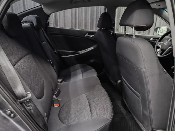 Hyundai Solaris I с пробегом 2013 года, цена 799 000 рублей, 195000 км, седан, Автокод Объявления