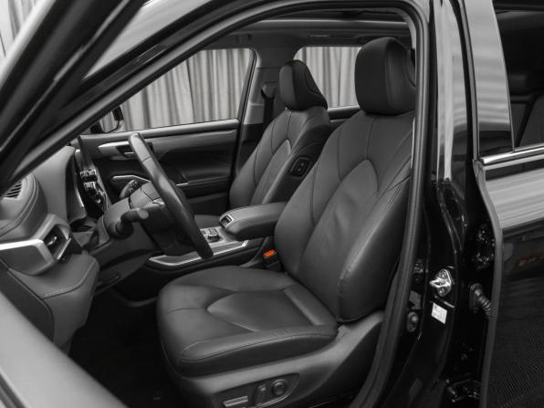 Toyota Highlander IV (XU70) с пробегом 2024 года, цена 4 980 000 рублей, 23088 км, внедорожник, Автокод Объявления