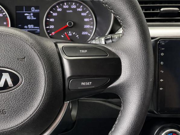 Kia Rio IV с пробегом 2018 года, цена 1 357 000 рублей, 155997 км, хэтчбек, Автокод Объявления