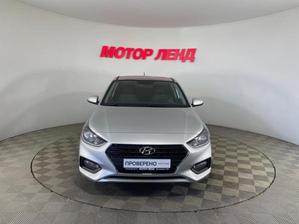 Hyundai Solaris II с пробегом 2017 года, цена 1 133 000 рублей, 85500 км, седан, Автокод Объявления