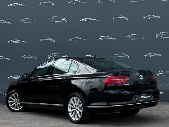 Volkswagen Passat B8 с пробегом 2019 года, цена 2 297 500 рублей, 100454 км, седан, Автокод Объявления