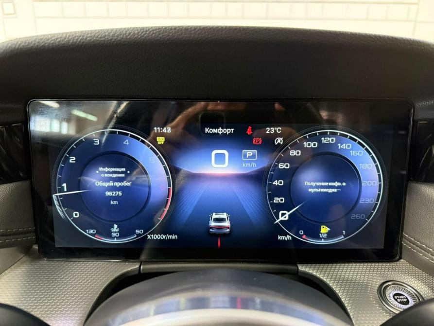 Hongqi H5 II Москва  - изображение 17