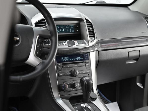 Chevrolet Captiva I Рестайлинг 2 с пробегом 2014 года, цена 889 000 рублей, 126847 км, внедорожник, Автокод Объявления