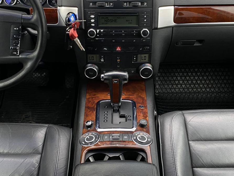 Volkswagen Touareg I Москва  - изображение 13
