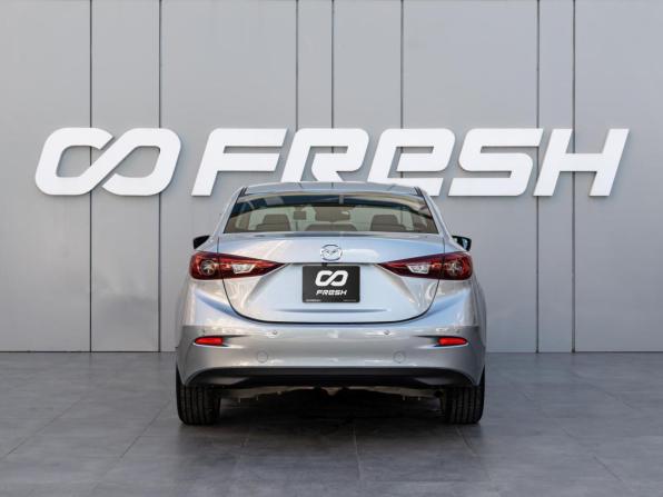 Mazda Axela III Рестайлинг с пробегом 2018 года, цена 1 475 000 рублей, 125124 км, хэтчбек, Автокод Объявления