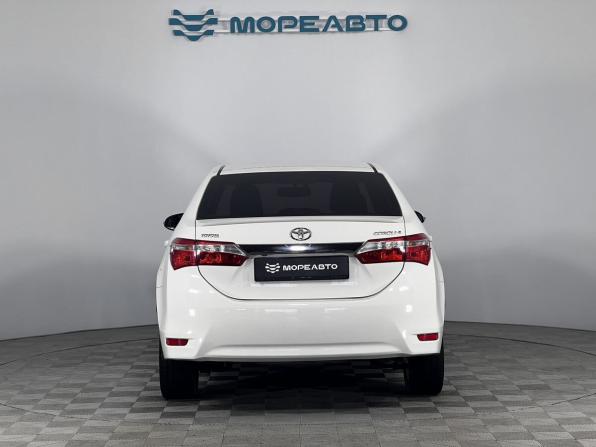 Toyota Corolla XI (E160 E170 E180) с пробегом 2014 года, цена 1 390 000 рублей, 183000 км, седан, Автокод Объявления