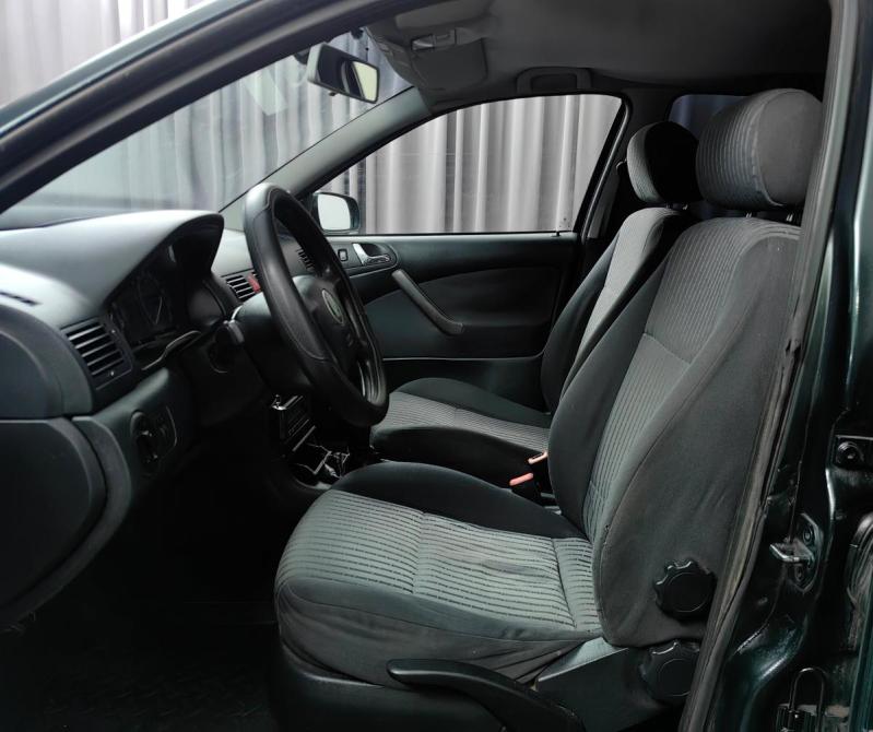 Skoda Octavia I (A4) Рестайлинг Москва  - изображение 9