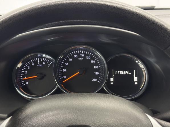 Renault Logan II Рестайлинг с пробегом 2022 года, цена 1 074 000 рублей, 117563 км, седан, Автокод Объявления
