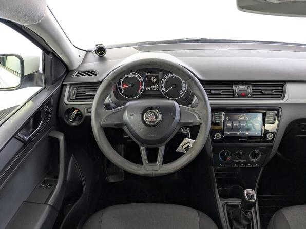 Skoda Rapid I Рестайлинг с пробегом 2019 года, цена 880 000 рублей, 229200 км, лифтбек, Автокод Объявления