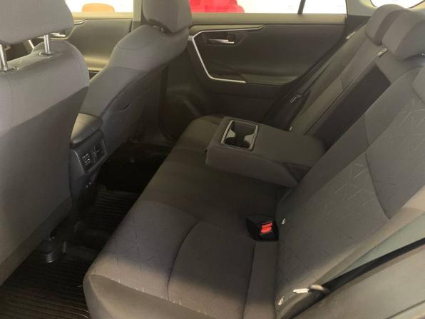 Toyota RAV4 V (XA50) с пробегом 2021 года, цена 3 310 000 рублей, 92427 км, внедорожник, Автокод Объявления
