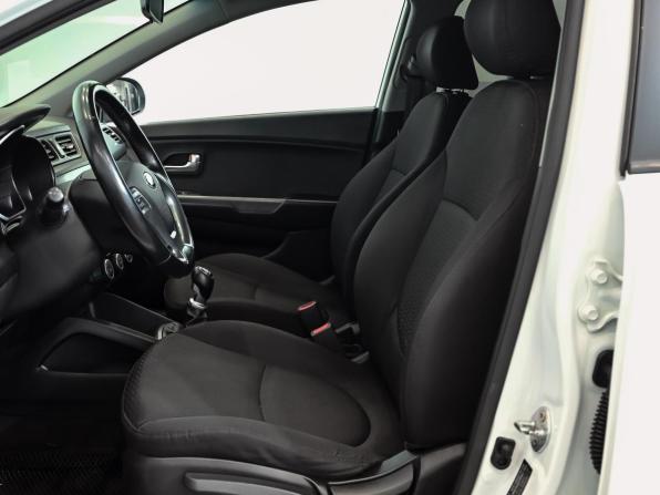 Kia Rio III Рестайлинг с пробегом 2016 года, цена 1 100 000 рублей, 145069 км, седан, Автокод Объявления