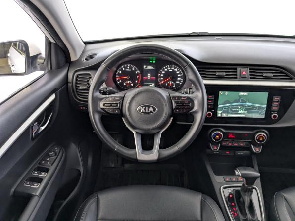 Kia Rio IV Рестайлинг с пробегом 2021 года, цена 2 040 000 рублей, 49442 км, хэтчбек, Автокод Объявления
