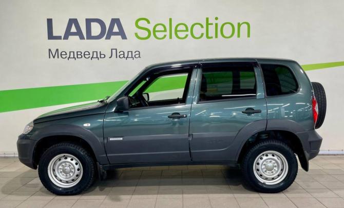 Chevrolet Niva I Рестайлинг с пробегом 2017 года, цена 735 000 рублей, 56313 км, внедорожник, Автокод Объявления