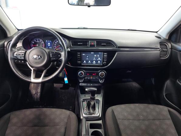 Kia Rio IV с пробегом 2018 года, цена 1 350 000 рублей, 124325 км, седан, Автокод Объявления