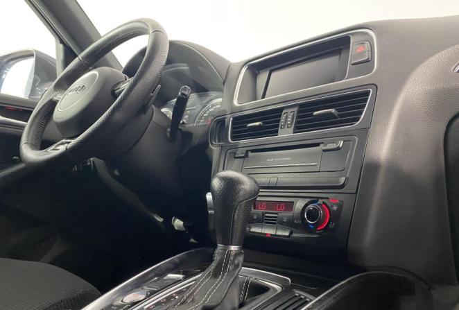 Audi Q5 I (8R) с пробегом 2010 года, цена 1 385 000 рублей, 198747 км, внедорожник, Автокод Объявления