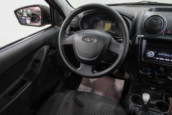 Lada (ВАЗ) Granta I Рестайлинг с пробегом 2018 года, цена 579 000 рублей, 133649 км, седан, Автокод Объявления