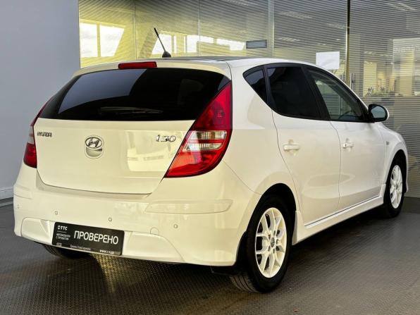 Hyundai i30 I Рестайлинг с пробегом 2010 года, цена 955 000 рублей, 132089 км, хэтчбек, Автокод Объявления