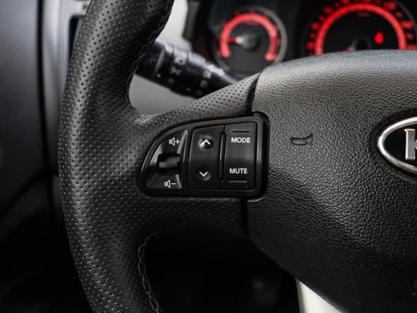 Kia Ceed I Рестайлинг с пробегом 2012 года, цена 750 000 рублей, 245504 км, универсал, Автокод Объявления