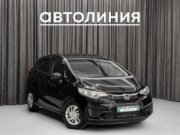 Honda Fit III с пробегом 2016 года, цена 1 260 000 рублей, 32300 км, хэтчбек, Автокод Объявления
