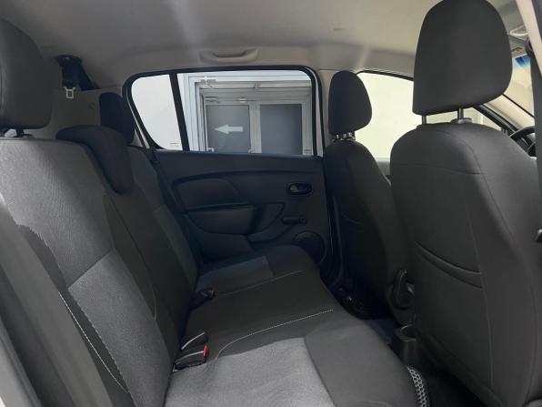 Renault Sandero II Рестайлинг с пробегом 2019 года, цена 1 190 000 рублей, 85548 км, хэтчбек, Автокод Объявления