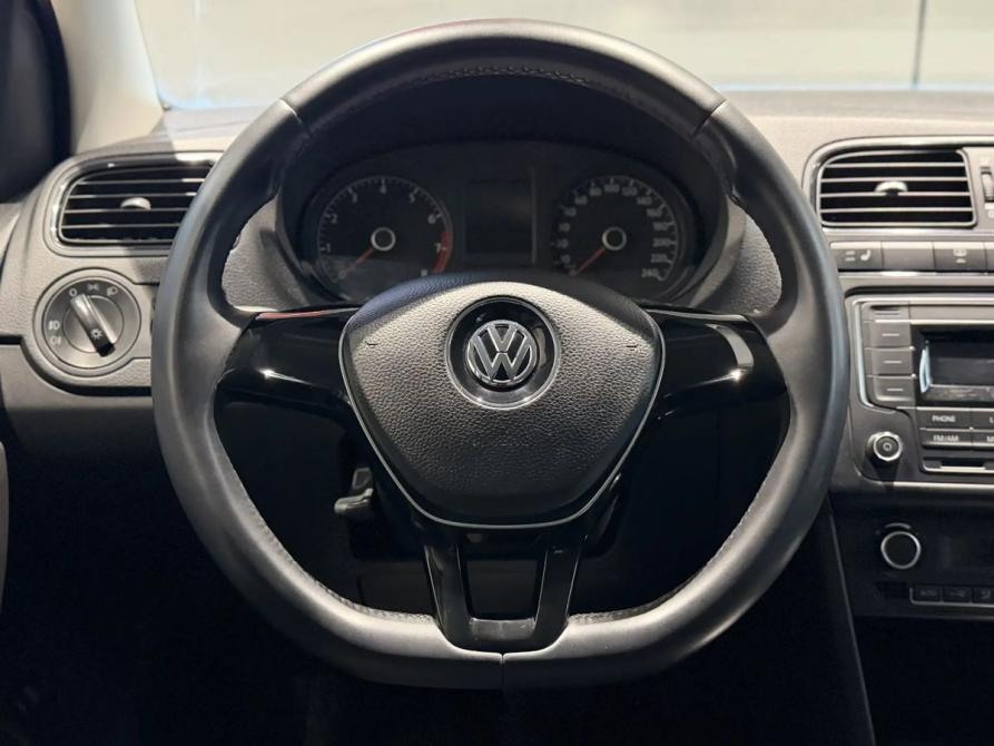 Volkswagen Polo V Рестайлинг Новосибирск  - изображение 14