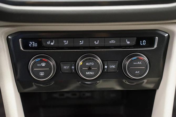 Volkswagen Tiguan II с пробегом 2017 года, цена 2 663 000 рублей, 128000 км, внедорожник, Автокод Объявления