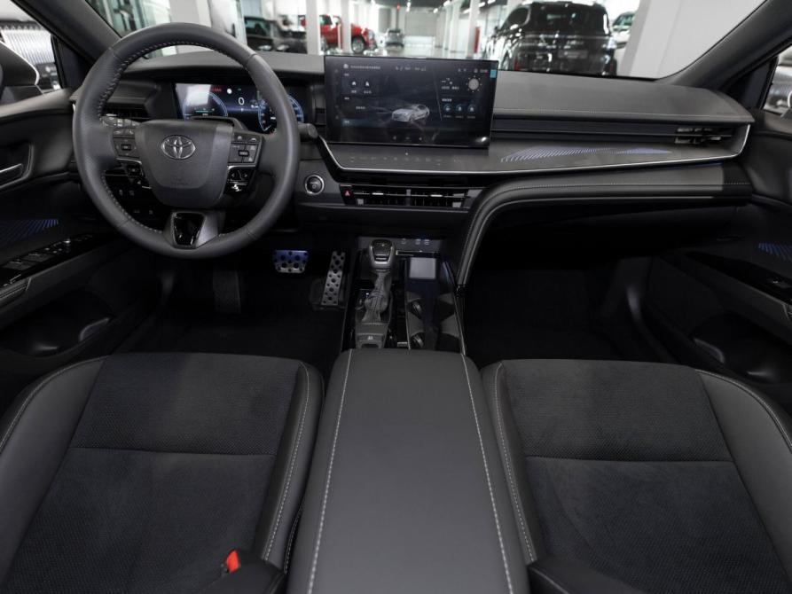 Toyota Camry IX (XV80) China Market Москва  - изображение 8