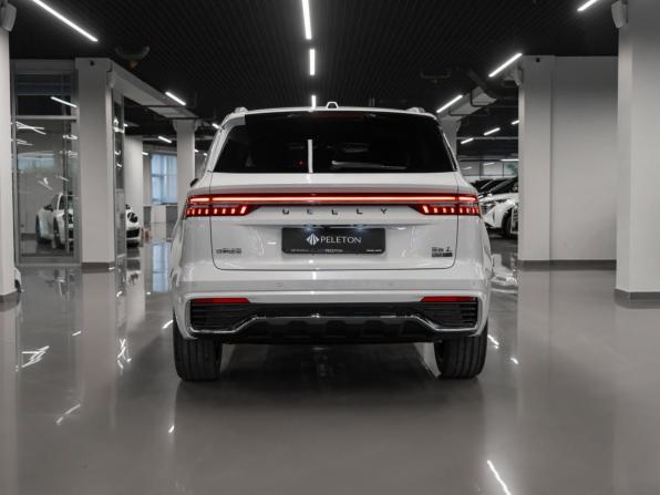 Geely Monjaro I Рестайлинг 2 с пробегом 2025 года, цена 4 200 000 рублей, 15 км, внедорожник, Автокод Объявления