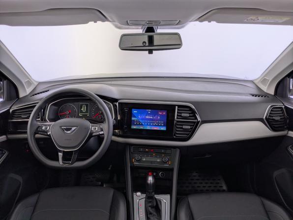 Jetta VS5 I с пробегом 2022 года, цена 1 770 000 рублей, 37000 км, внедорожник, Автокод Объявления