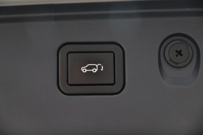 Changan UNI-T I с пробегом 2023 года, цена 2 095 950 рублей, 65141 км, внедорожник, Автокод Объявления