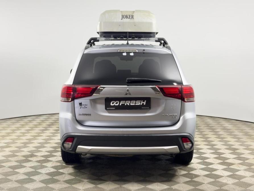Mitsubishi Outlander III Рестайлинг Казань  - изображение 4