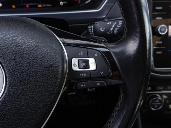 Volkswagen Tiguan II с пробегом 2019 года, цена 2 570 000 рублей, 221753 км, внедорожник, Автокод Объявления
