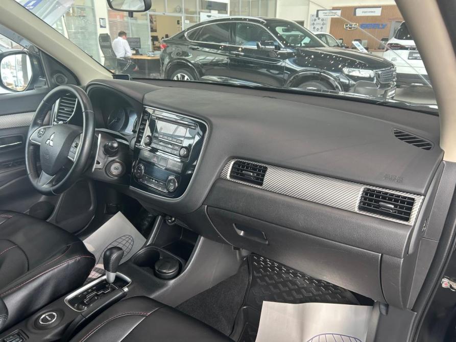 Mitsubishi Outlander III Екатеринбург  - изображение 19