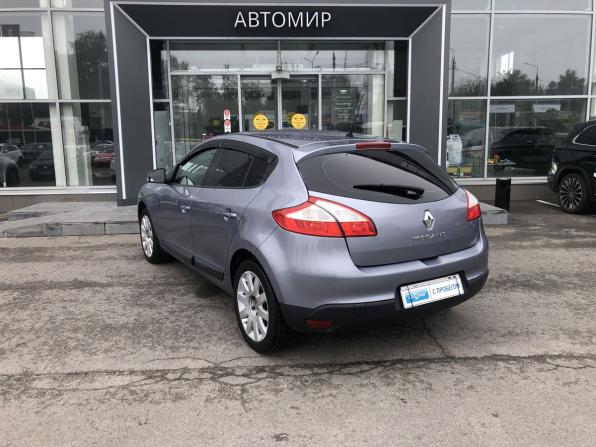 Renault Megane III с пробегом 2010 года, цена 570 000 рублей, 294418 км, хэтчбек, Автокод Объявления