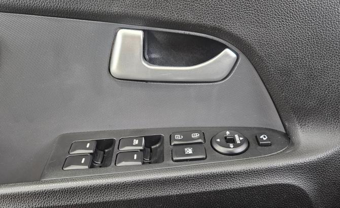 Kia Sportage III с пробегом 2013 года, цена 1 375 000 рублей, 185000 км, внедорожник, Автокод Объявления