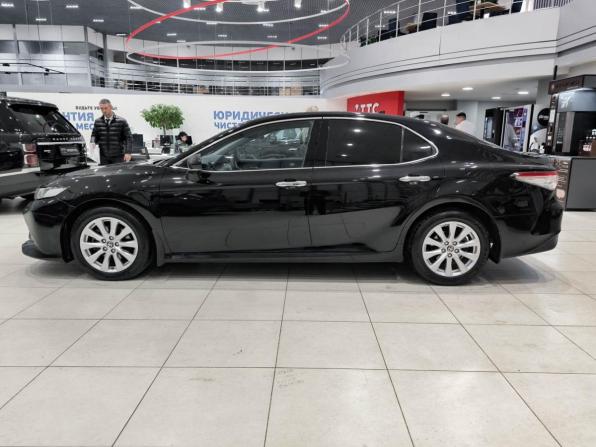 Toyota Camry VIII (XV70) с пробегом 2021 года, цена 2 100 000 рублей, 351392 км, седан, Автокод Объявления