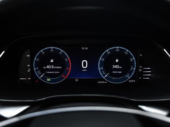 Skoda Octavia IV (A8) с пробегом 2021 года, цена 2 399 000 рублей, 122000 км, лифтбек, Автокод Объявления