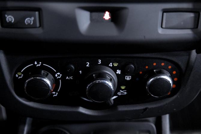 Renault Duster I Рестайлинг с пробегом 2019 года, цена 1 449 000 рублей, 129877 км, внедорожник, Автокод Объявления