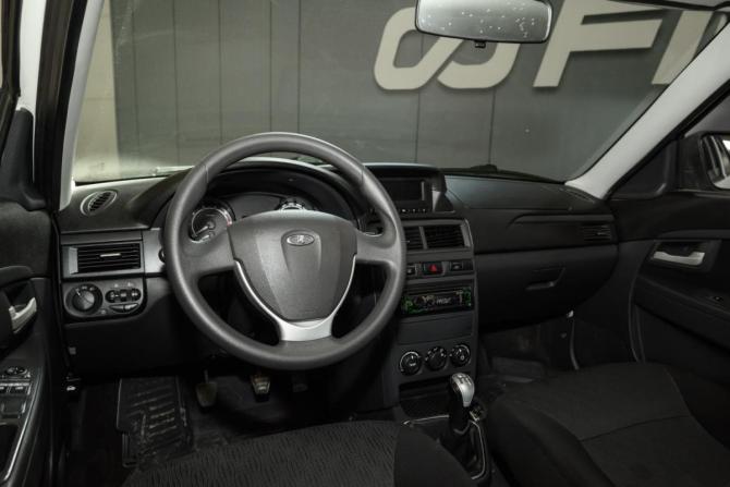 Lada (ВАЗ) Priora I Рестайлинг с пробегом 2014 года, цена 499 000 рублей, 71057 км, универсал, Автокод Объявления