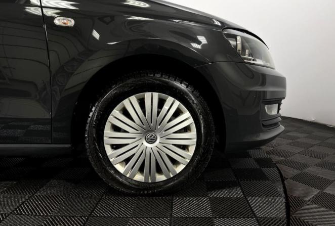 Volkswagen Polo V Рестайлинг с пробегом 2016 года, цена 1 070 000 рублей, 110095 км, седан, Автокод Объявления