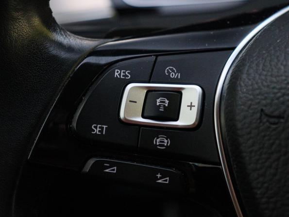 Volkswagen Passat B8 с пробегом 2019 года, цена 2 750 000 рублей, 57000 км, седан, Автокод Объявления